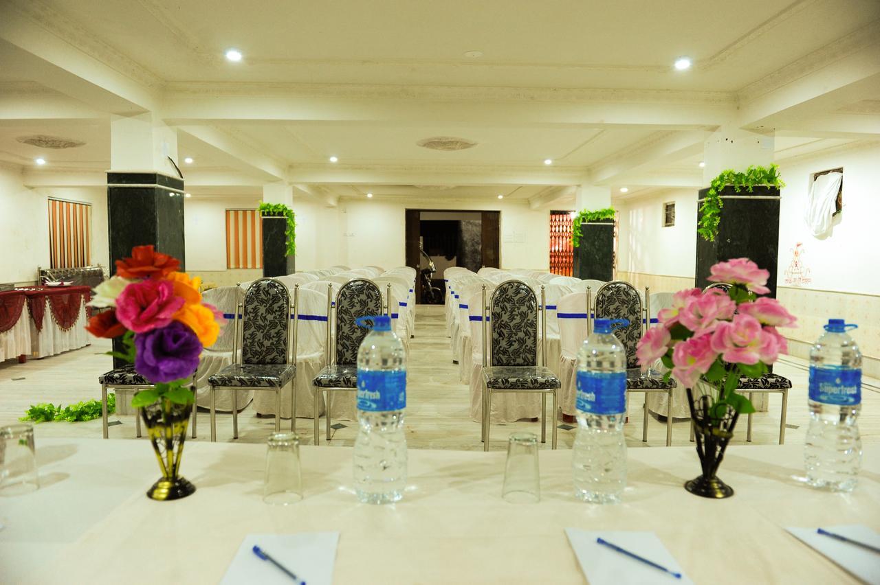 Jayanti Hotel Tarapith Zewnętrze zdjęcie